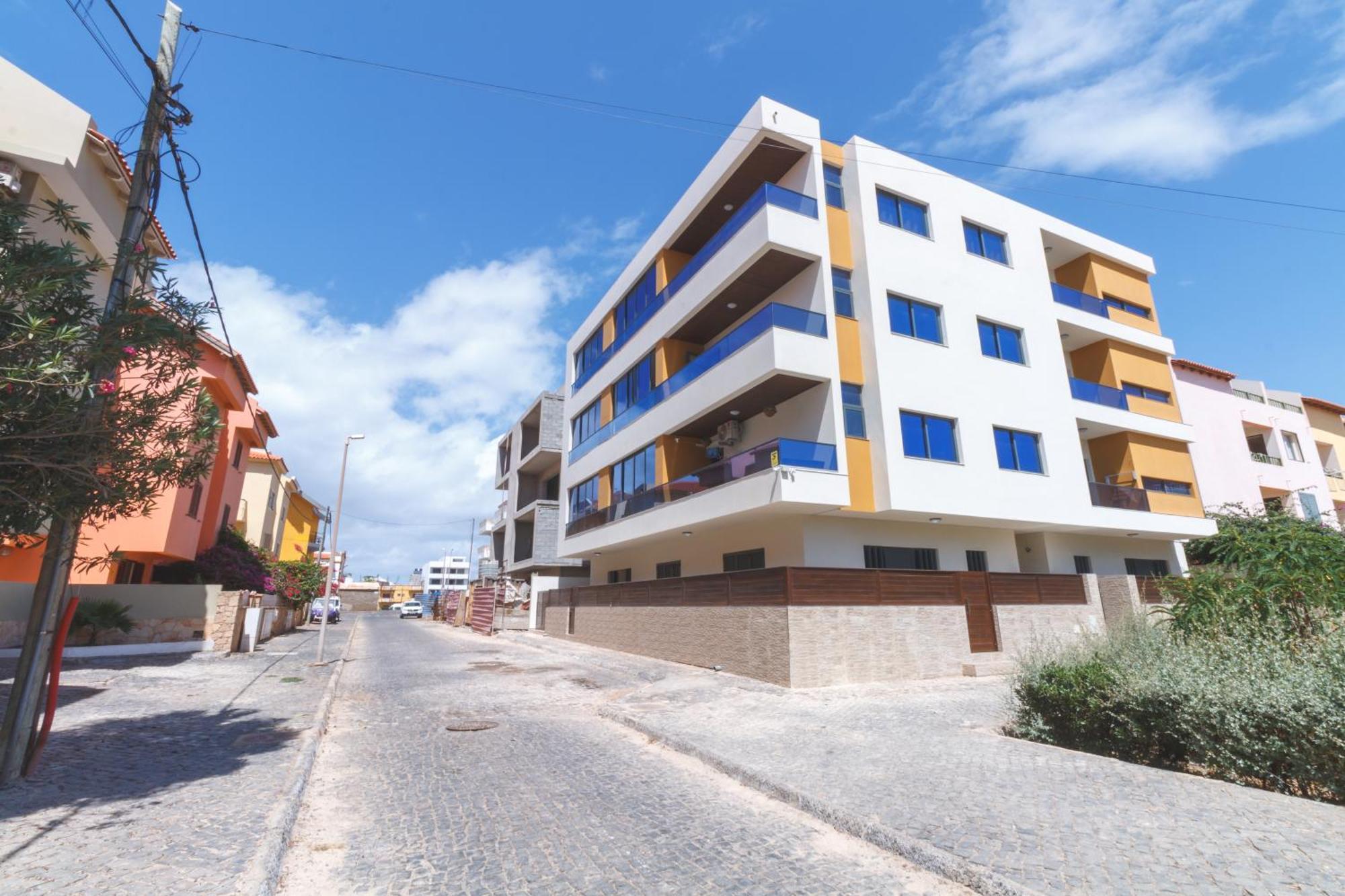 Brand New Spacious T3 Apartment In سانتا ماريا المظهر الخارجي الصورة
