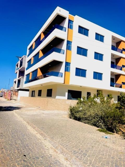 Brand New Spacious T3 Apartment In سانتا ماريا المظهر الخارجي الصورة